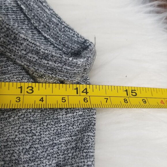 Canada NEW Gray Graphic 100% Cotton Boys Kids Tank Top Shirt NWT Sz Large 10/12 - Picture 11 of 11